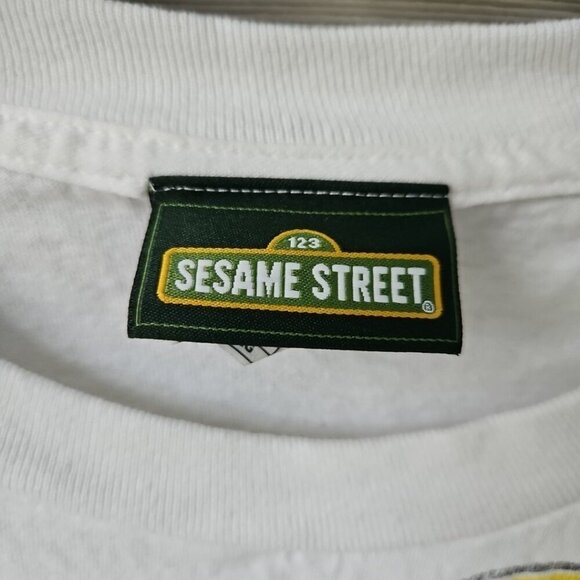 Vintage Sesame Street 100% Cotton Cookie Monster Count Elmo Grouch Grover Sz 2XL - Picture 4 of 15
